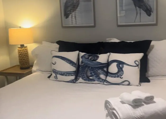 5004 Family Friendly 2 Pools Gulf Shores
